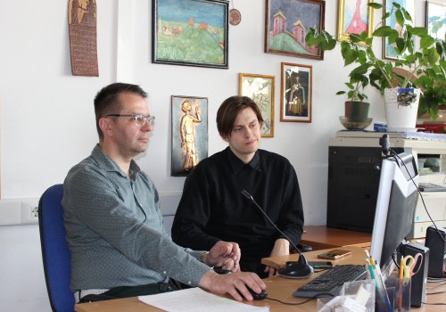 bgc_mez_forum.jpg bgc_mez_forum.jpg