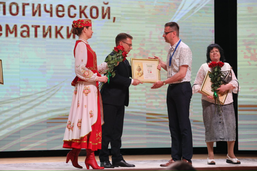 IMG-e0fd5dc5dfbc06679f15ad509121bc24-V.jpg IMG-e0fd5dc5dfbc06679f15ad509121bc24-V.jpg