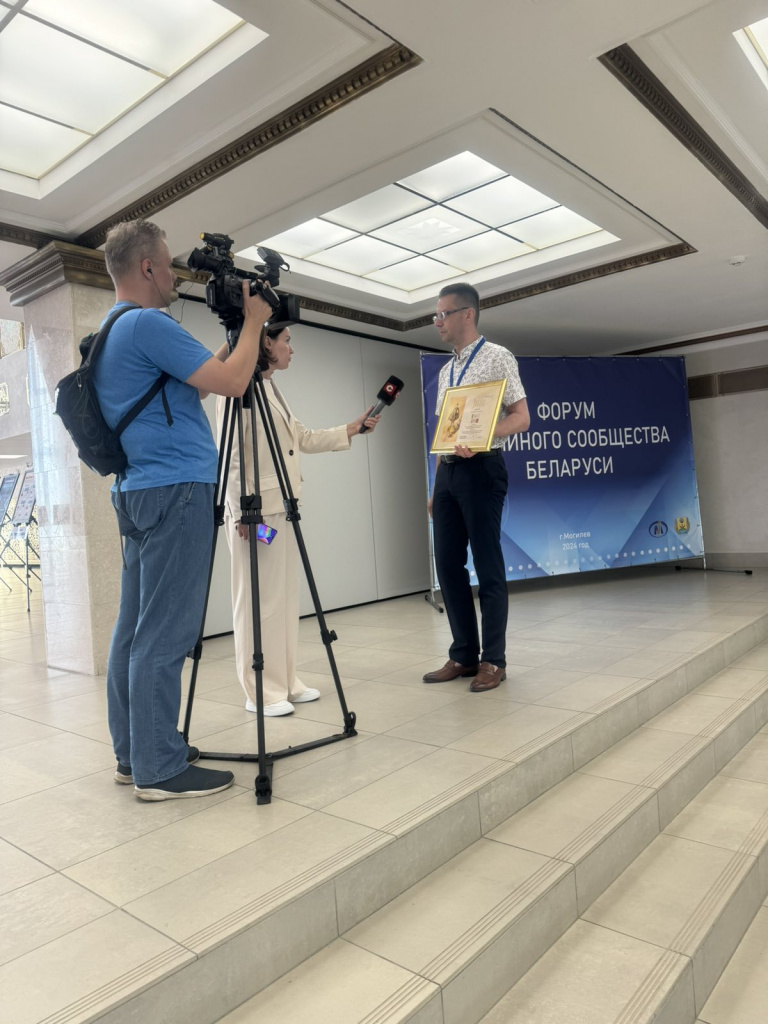 IMG-c92c5325e6a8e125c4e28b52330b1b46-V.jpg IMG-c92c5325e6a8e125c4e28b52330b1b46-V.jpg