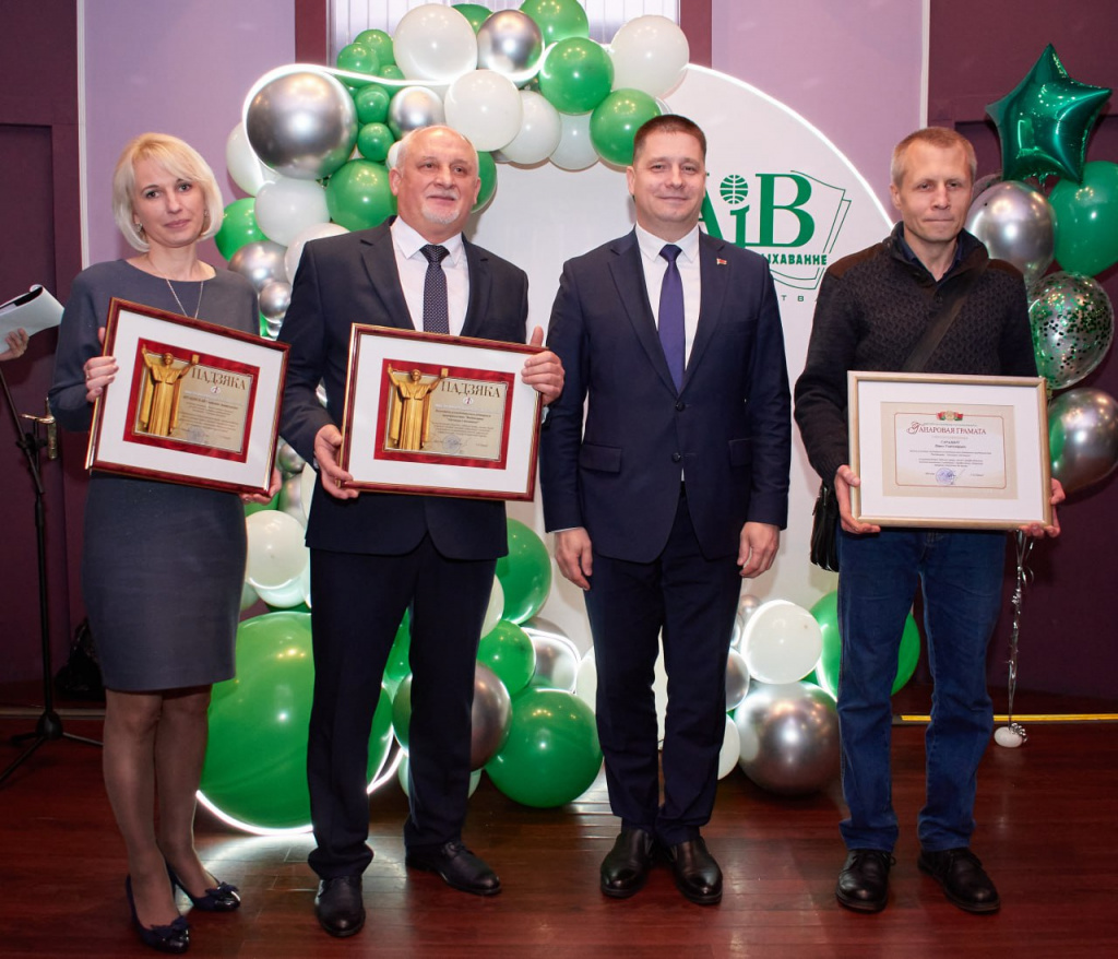 photo_2023-12-22_10-12-47 2.jpg